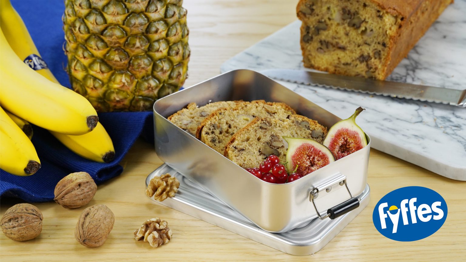 Unser Tipp für überreife Bananen: Frisches Bananenbrot mit Walnüssen ...